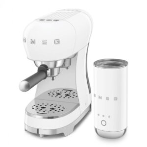 Кофемашина SMEG ECF12WHEU белый