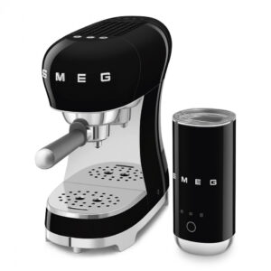 Кофемашина SMEG ECF12BLEU черный